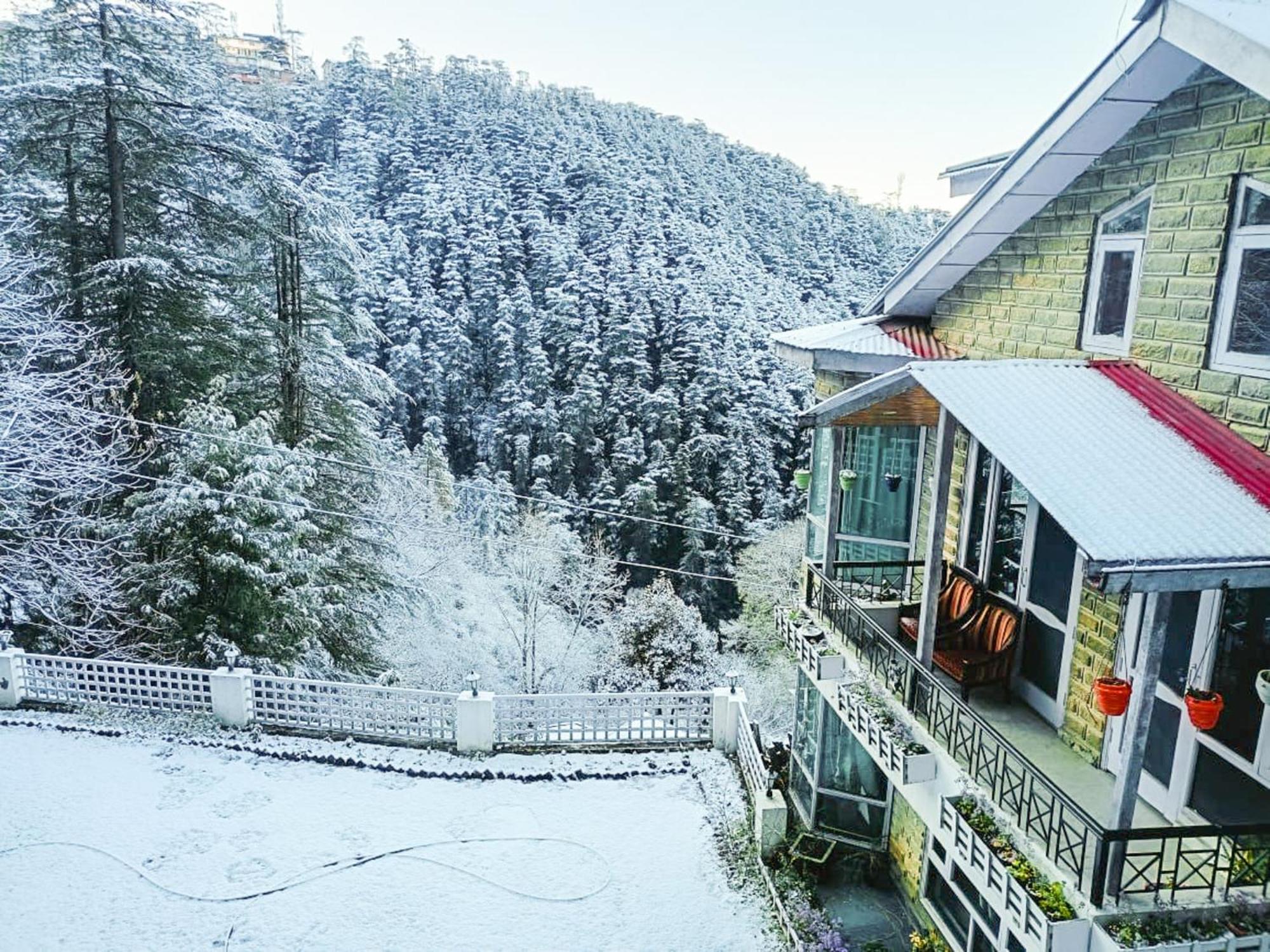Whispering Pines Villa Shimla Exterior photo